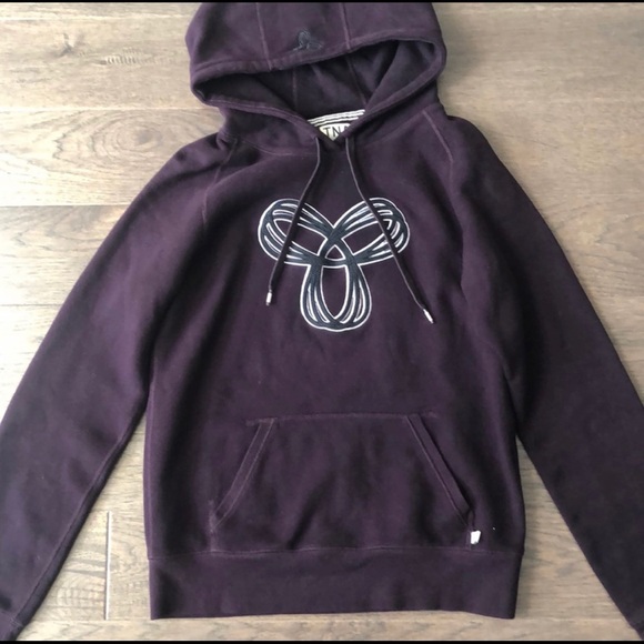 Aritzia TNA Hoodie - Picture 2 of 3